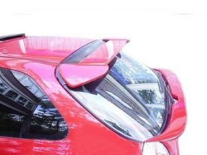 Spoiler above the rear glass, Type R. 3 Door.