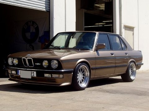 bmw 5 e28