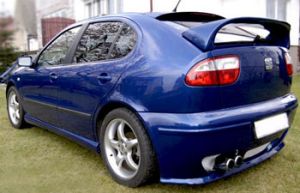 Rear spoiler on the truk WRC