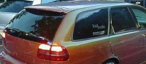 Spoiler above the rear glass 96-05