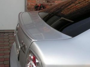 Boot lid spoiler, ABS (plastic).