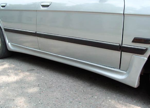 side skirts