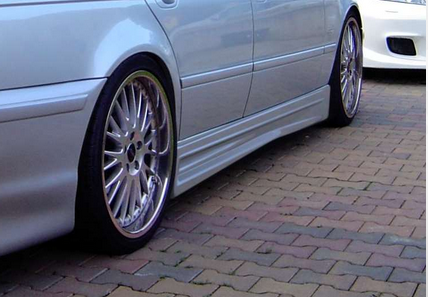 Sideskirts set.