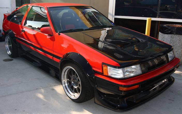 Fender arches  Corolla AE 86